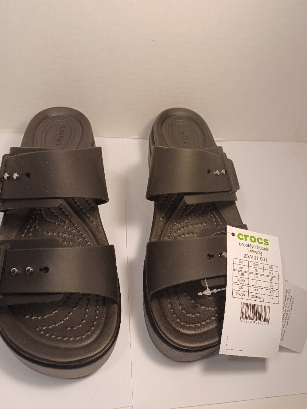 Crocs Brooklyn Low Wedge Sandal Size 8 - Picture 3 of 6